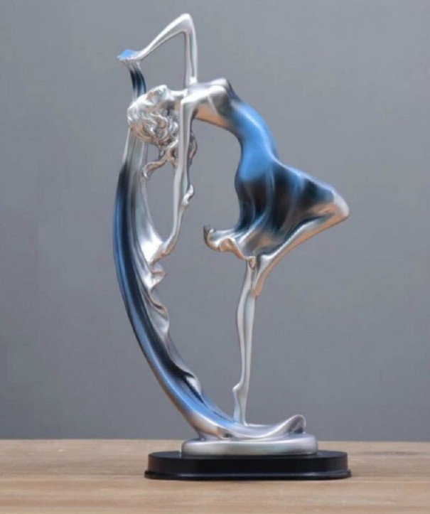 Dekorativ statue af en danser blå L