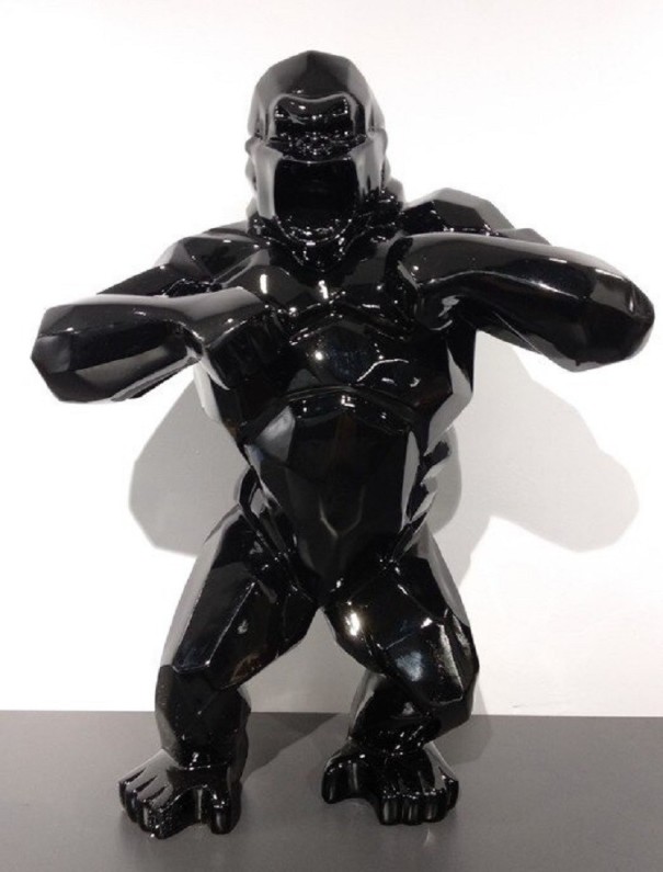 Dekorative Gorilla-Skulptur schwarz