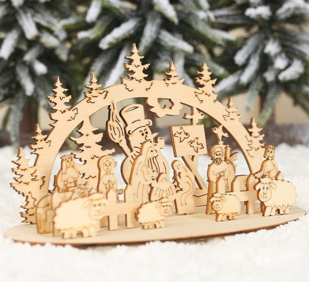 Dekorative Weihnachtskrippe aus Holz 1