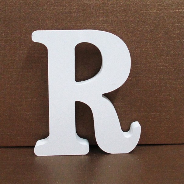 Dekoratívne drevené písmeno R