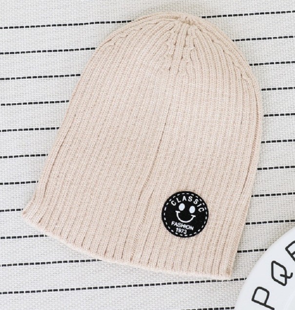 Detská beanie čapica béžová