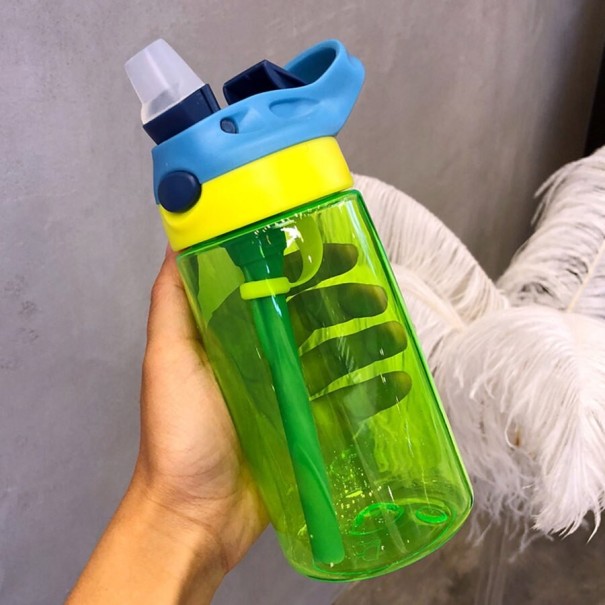 Detská cestovná fľaša so slamkou zelená