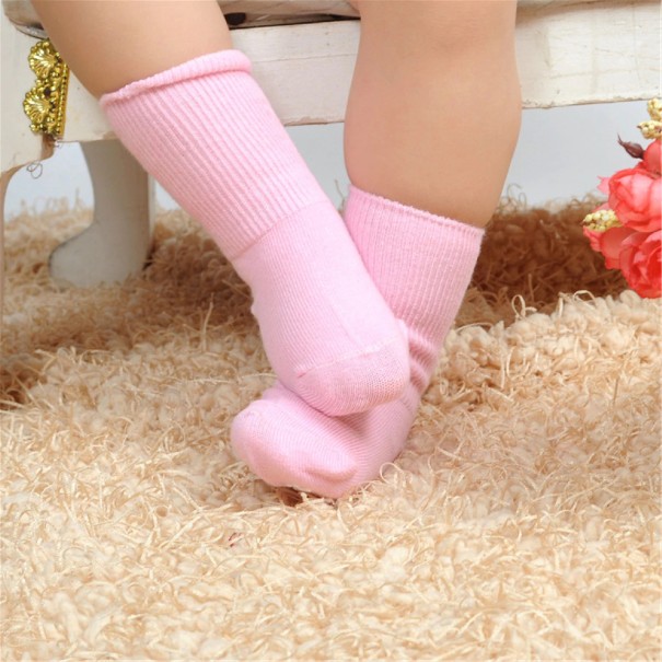 Detské protišmykové ponožky A1495 svetlo ružová 0-1 rok