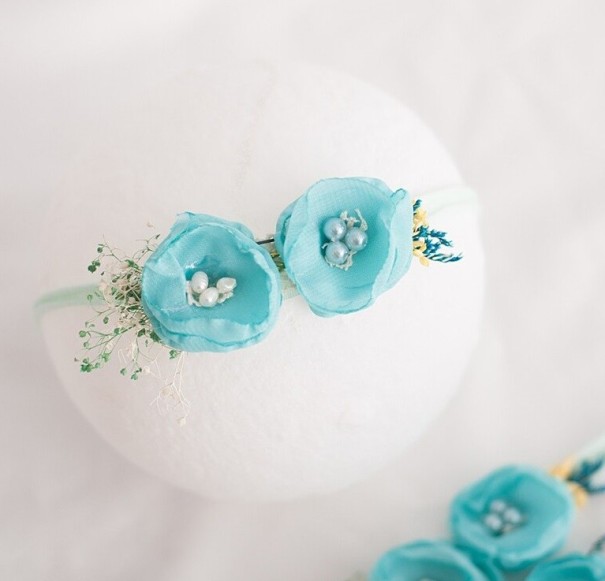 Diadema de niña con flores 14