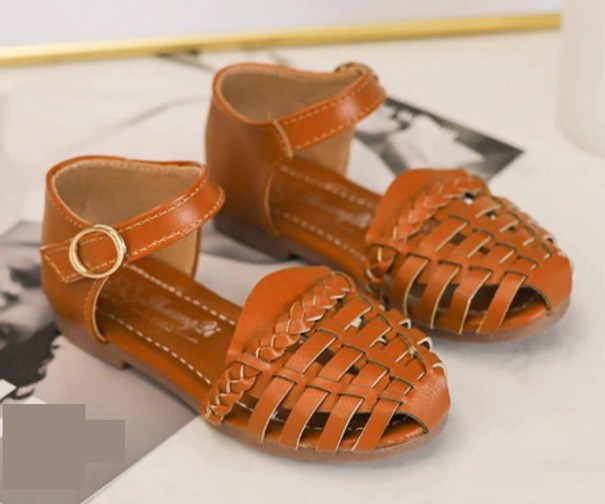 Dievčenské kožené sandále hnedá 20
