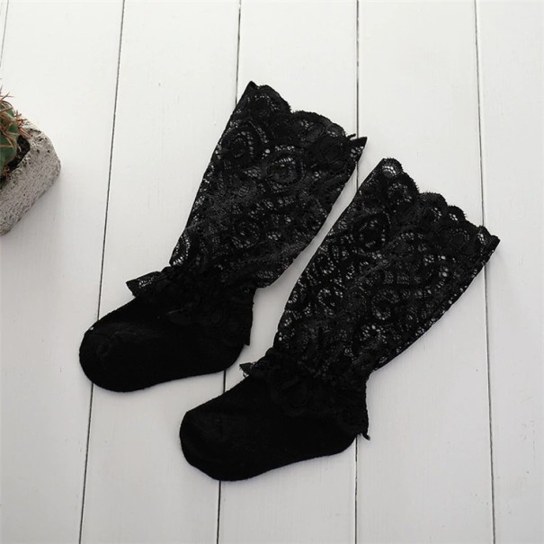 Dievčenské ponožky s čipkou čierna 1-2 roky