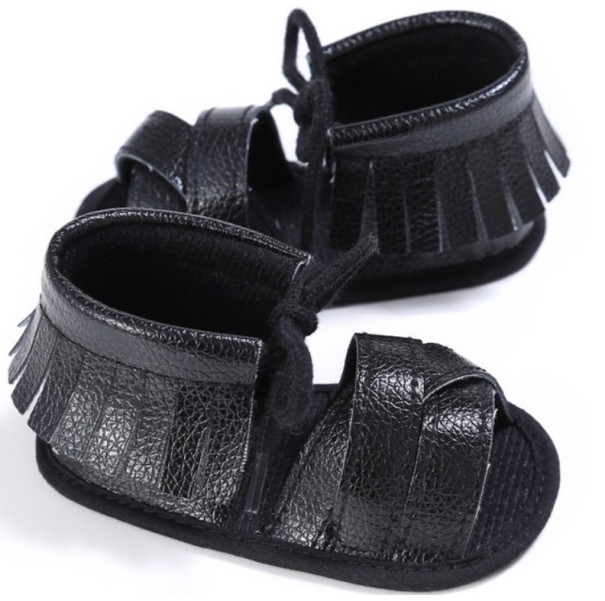 Dievčenské sandále so strapcami čierna 0-6 mesiacov