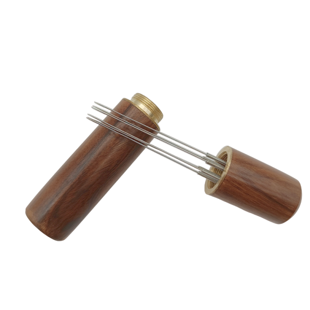 Distribuidor de café com agulhas castanho