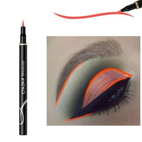 Długotrwały eyeliner pomarańczowy