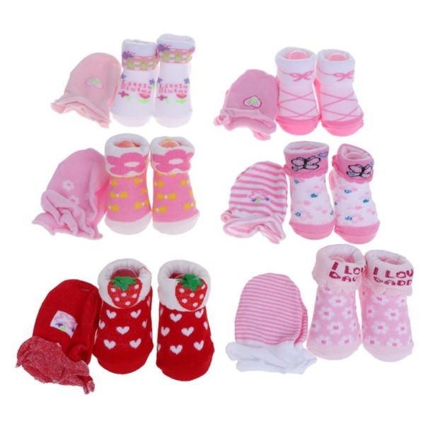 Dojčenský set rukavice a ponožky 1