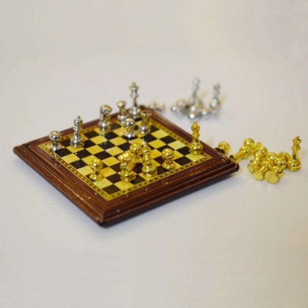Doll Chess Set 1