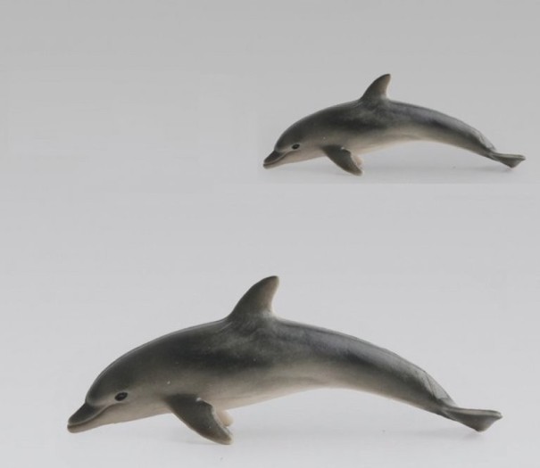 Dolphin Figurine A563 1