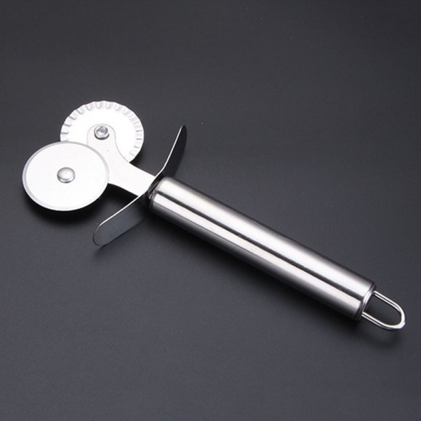 Double Pizza Cutter 1