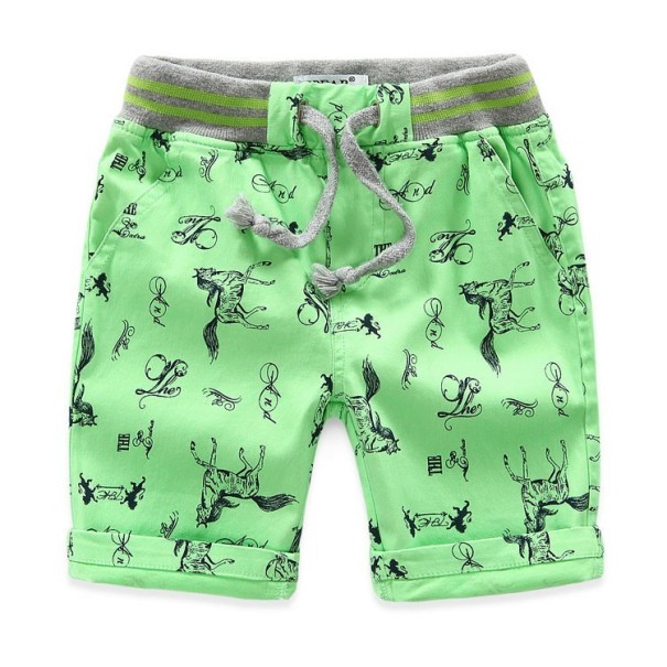 Drengeshorts med print J2533 grøn 4