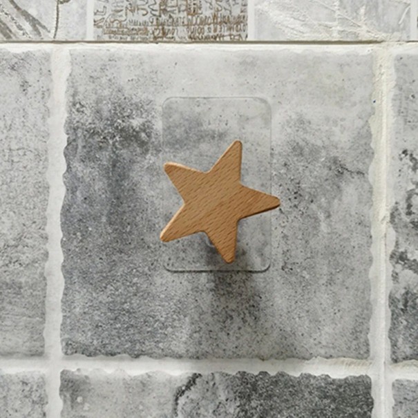 Dřevěný háček s přísavkou 5