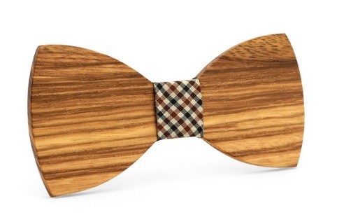Drewniana muszka J642 3