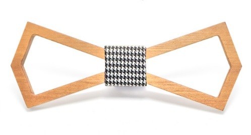 Drewniana muszka o geometrycznym kształcie J638 9