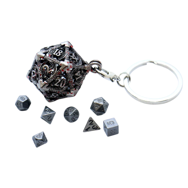 Dutá kovová klíčenka mnohostěnná kostka s mini kostkami 7 ks Fantasy doplněk pro deskové hry RPG DnD přívěsek na klíče stříbrná