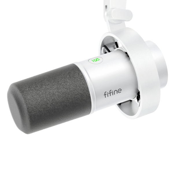 Dynamisk USB XLR mikrofon 70 Hz-15 kHz med gainkontroll, beröringsdämpning, hörlursutgång, vindskydd och fjädrande hållare vit