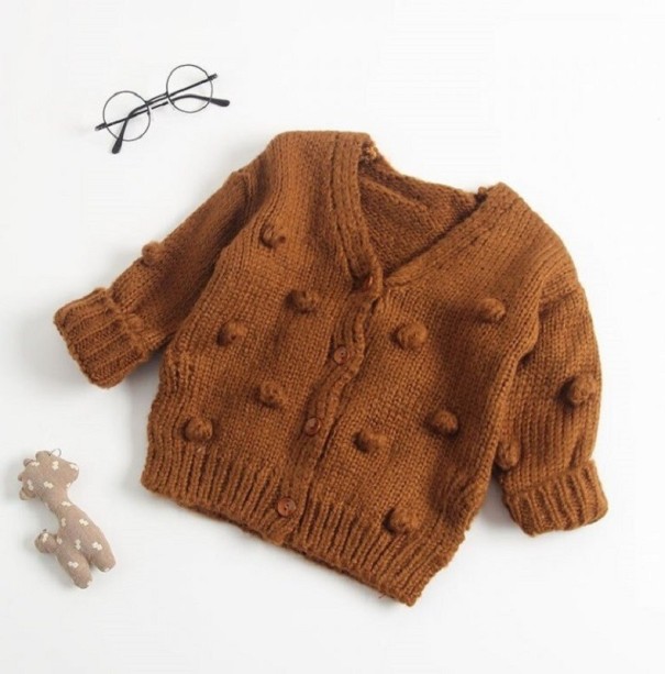 Dzianinowy sweter dziewczęcy L614 brązowy 3