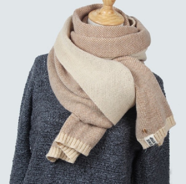 Écharpe d'hiver en tricot pour femme J3189 beige