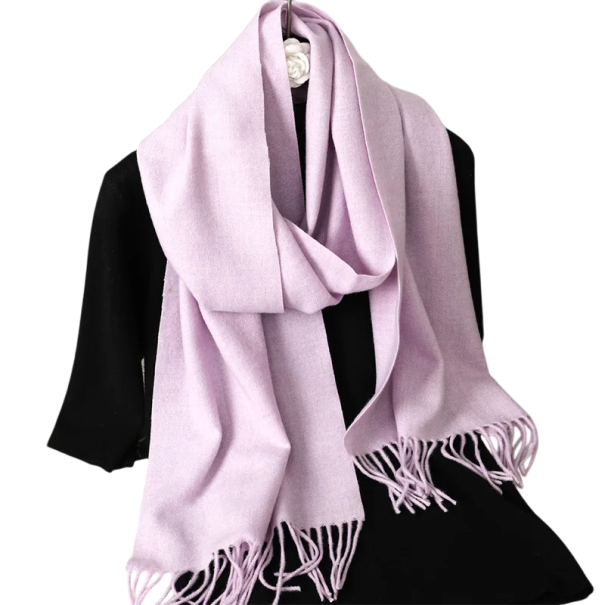 Écharpe femme 33x180 cm Écharpe douce unie avec des franges Accessoire léger et chaud en polyester Écharpe élégante pour l'automne et l'hiver lavande