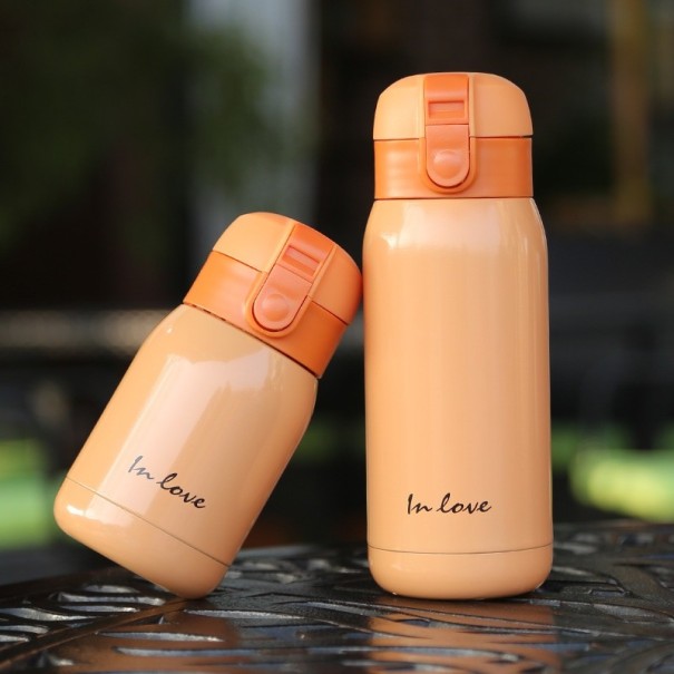 Eine Thermoskanne für Verliebte orange L