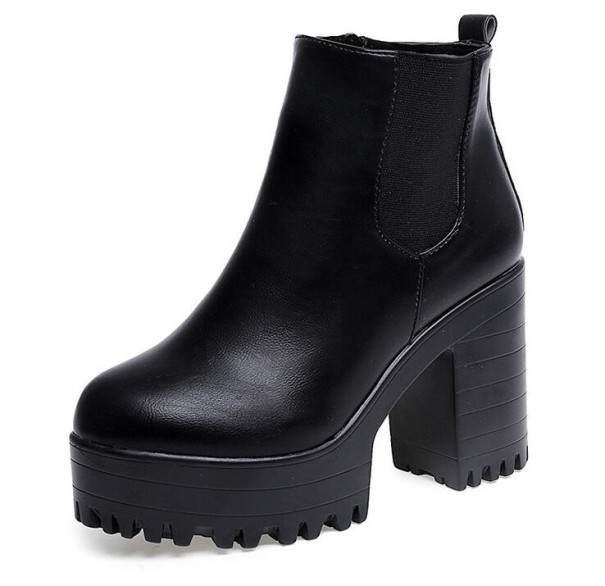 Elegáns női bokacsizma J1293 fekete 35