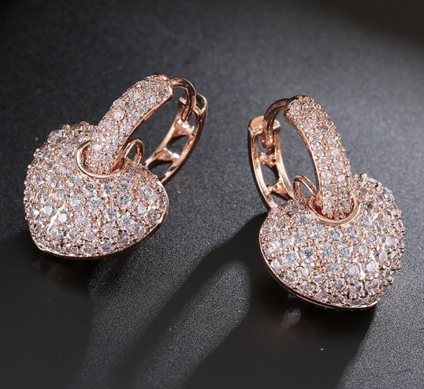 Elegant hart met strass steentjes J1303 goud