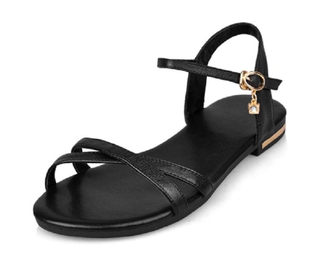 Eleganta lågklackade sandaler för kvinnor