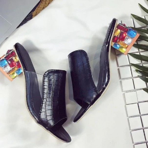 Elegante Damenpantoffeln mit Absatz schwarz 37