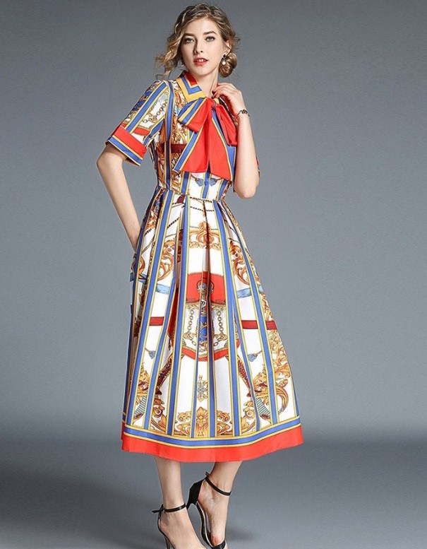 Elegante damesjurk met korte mouwen XL