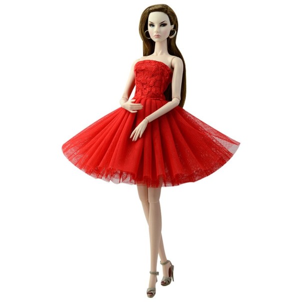 Elegante jurk voor een pop 3