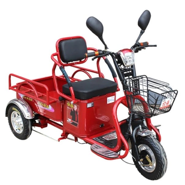 Elektrická tříkolka s korbou Motor 1000 W Rychlost 25 km/h Dojezd 30-60 km Baterie 48 V 30 Ah Rozměry 170 x 75 x 100 cm Červená Do města 1