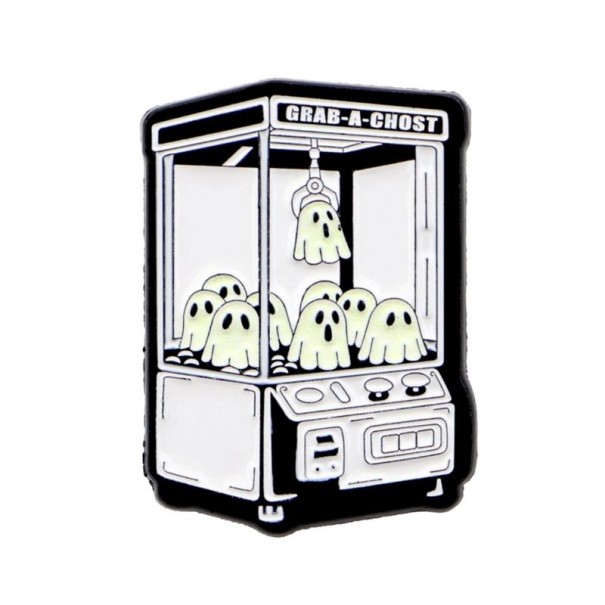 Emaljeret pin spilleautomat med spøgelser ca. 2,3 × 3,2 cm tegnet motiv sort-hvidt badge til rygsæk klap tøj tilbehør 1