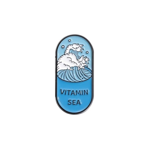 Enamelled Capsule Badge with Wave Motif 3 × 1.3 cm Metal Brooch Blue-White Inscription VITAMIN SEA Accessory for Backpack Clothing Lapel 1
