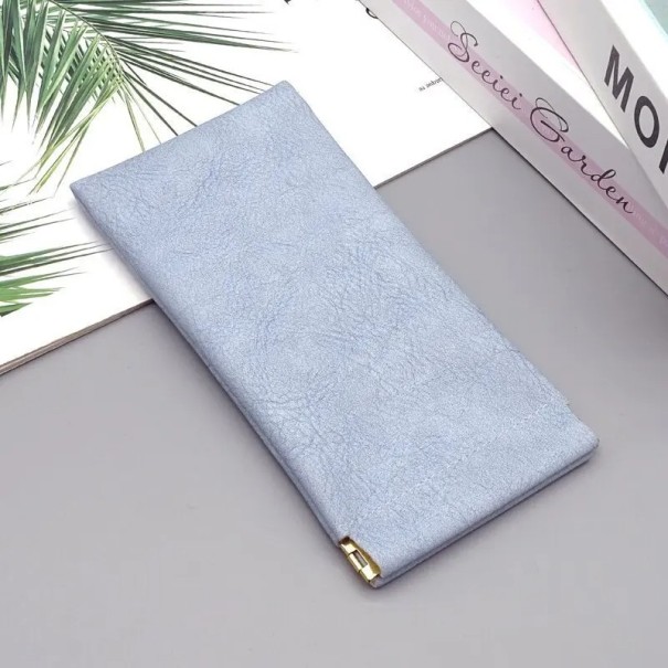 Etui na okulary 18 x 8,5 cm Zamykane automatycznie Niebieskie miękkie etui z polarem Wewnątrz Mechanizm sprężynowy niebieski