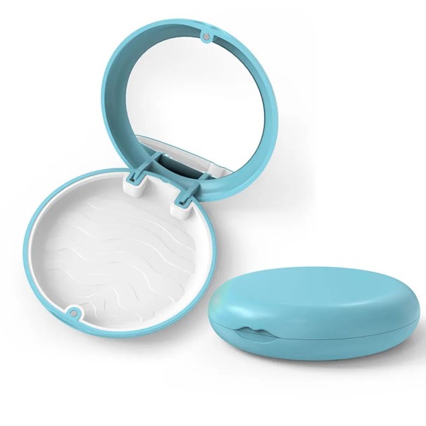 Etui til tandrettere og tandproteser med spejl 9 x 9 x 2 cm plast blå med farvet indvendigt til opbevaring af aligners hvid