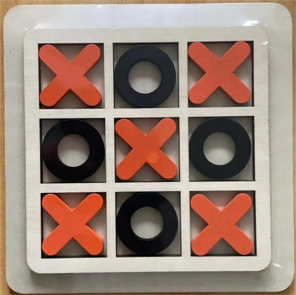 Fa tic-tac-toe játék 14 x 14 cm Klasszikus táblás kirakós játék két játékosnak Családi szórakozás Stratégia játék Fejleszti a gondolkodást Természetes dizájn fekete