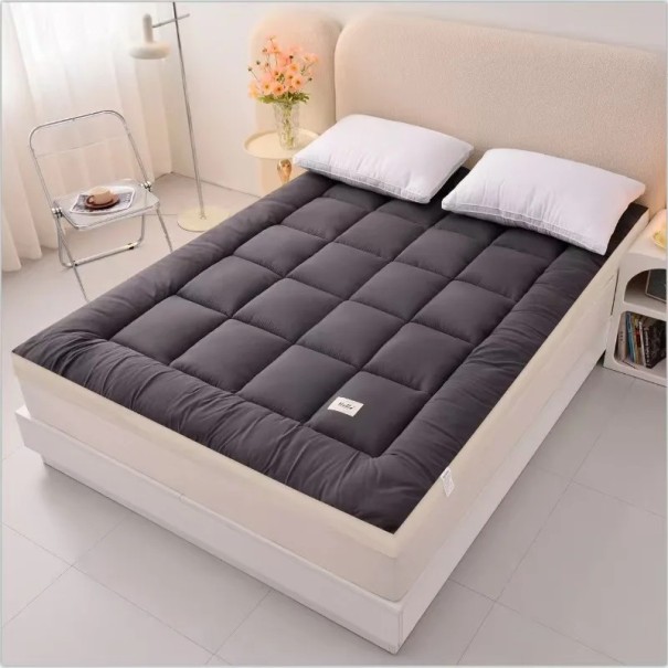 Faltbare Reise-Matratze gesteppt 100x200x10 cm mit weicher Polsterung für komfortables Schlafen zu Hause, im Ferienhaus oder beim Reisen schwarz