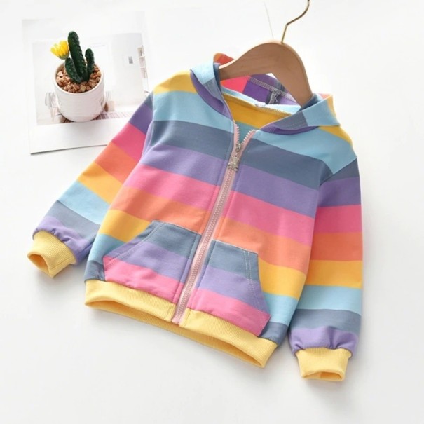 Farverig sweatshirt med lynlås til piger 3 A