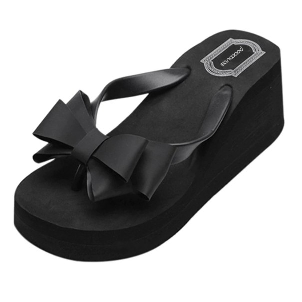 Fekete női flip-flop papucs egy platformon 37