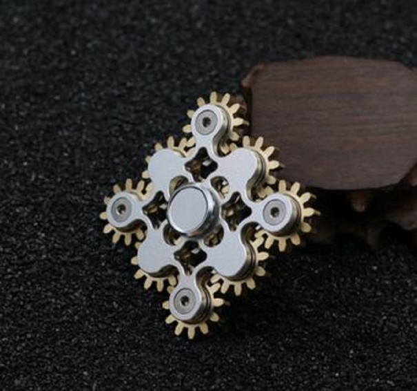 Fidget spinner de metal E73 plateado 3
