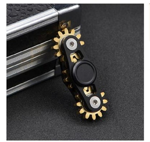 Fidget spinner metallinen E73 musta 1