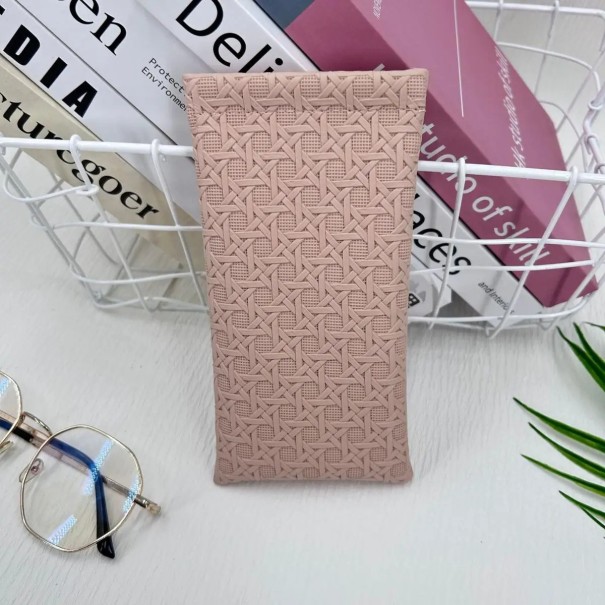 Flaches Brillenetui 17,6 x 8 cm Elegantes strukturiertes geformtes Etui Tragbares Etui für Sonnenbrillen und Korrekturbrillen beige