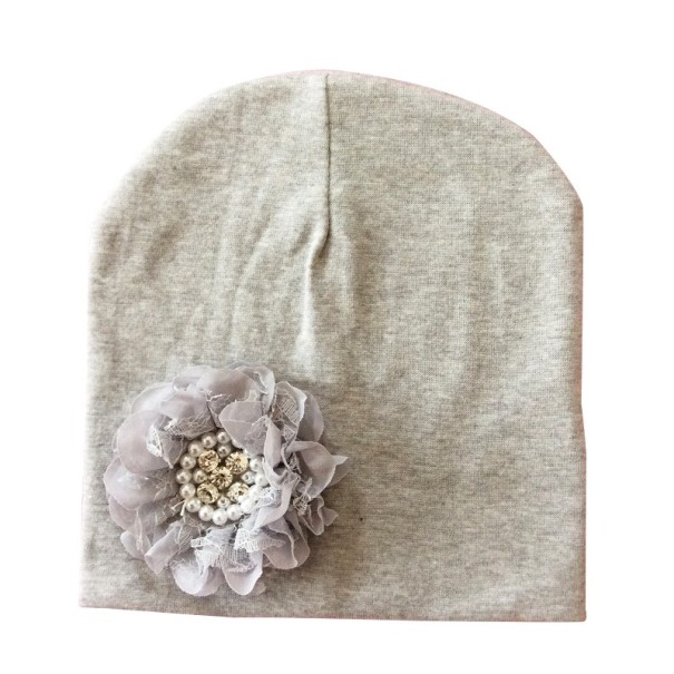 Flickhatt med blomma grå