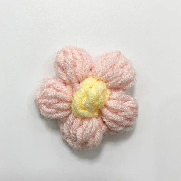 Flores tejidas a mano decoración textil 4 cm 10 unidades aplicaciones de poliéster para manualidades costura scrapbook y decoración rosa claro