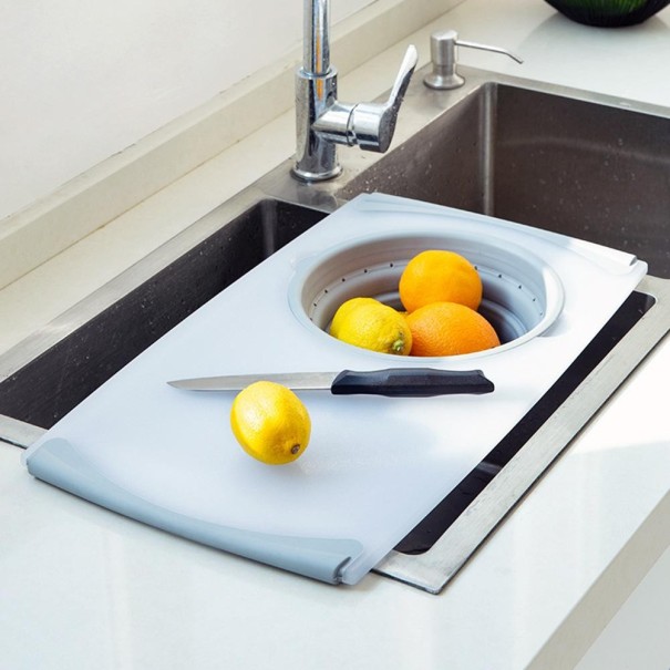 Folding Bowl and Chopping Board 2-in-1 1