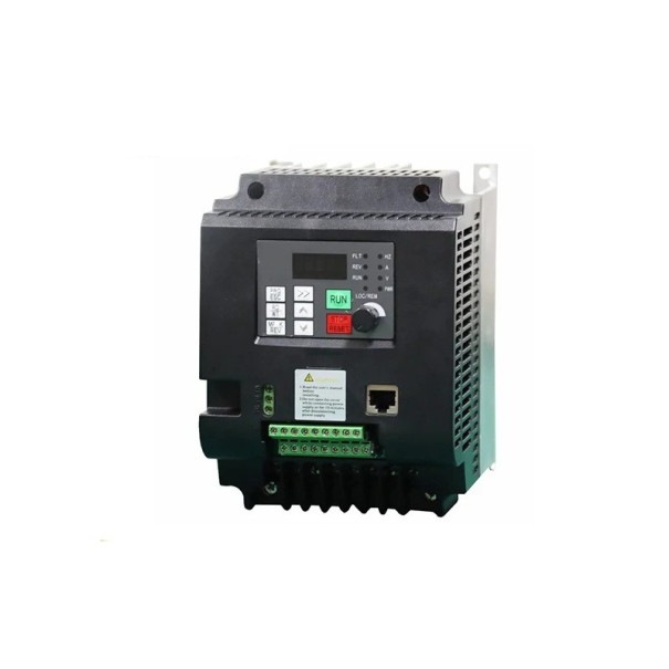 Frequenzumrichter 4 kW 220 V einphasiger und dreiphasiger Eingang dreiphasiger Ausgang 220 V Drehzahlregelung schwarz für Pumpen und Industriemotoren