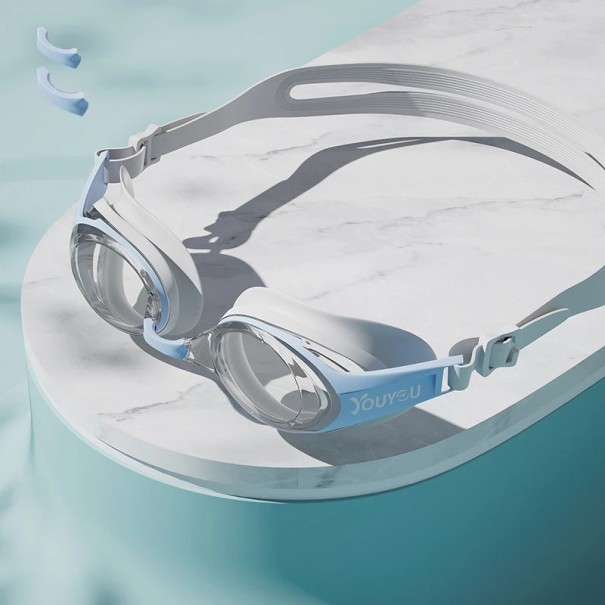 Gafas de natación con lentes transparentes protección UV marco de silicona policarbonato correa ajustable gafas cómodas para la piscina azul